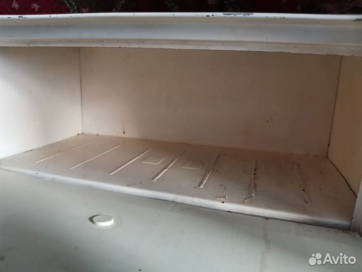 Шкафчик для хозяйства