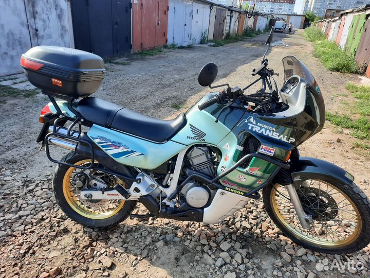 Honda Transalp 400