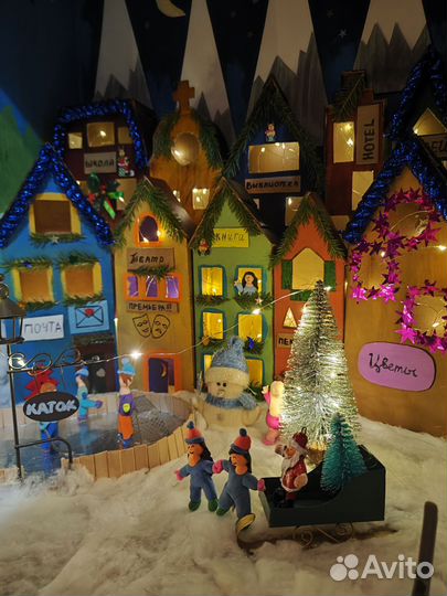 Поделка в большой коробке