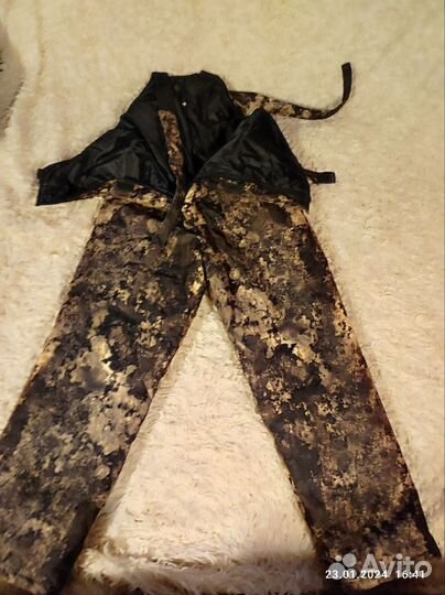 Зимний комбинезон штаны и куртка