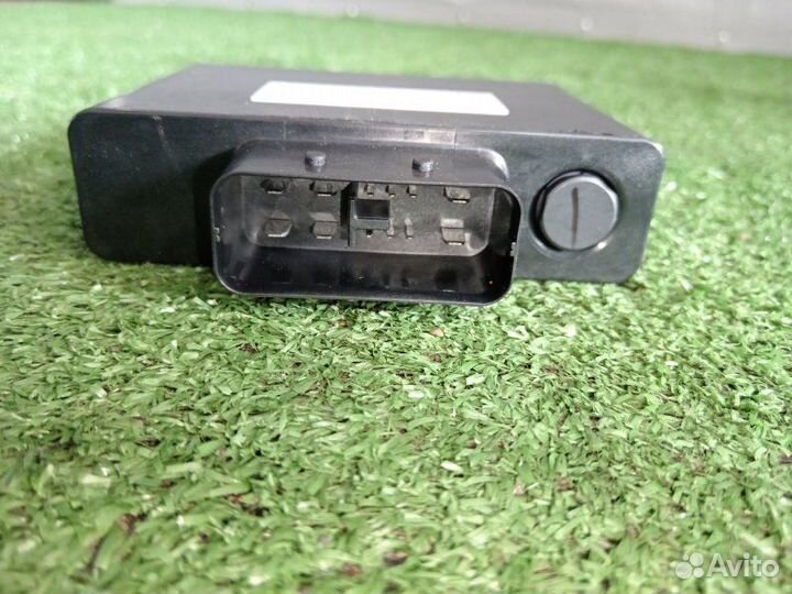 Блок управления бортовой сети Audi A1 8X1 caxb