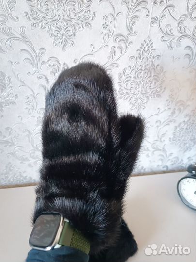 Норковые варежки Новые черные