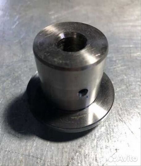 Ось шестерни тнвд Mitsubishi Fuso Canter 4M50 Е3