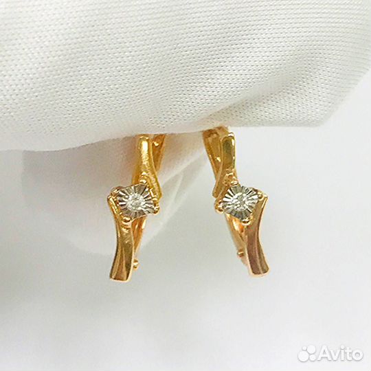 Золотые серьги с бриллиантами