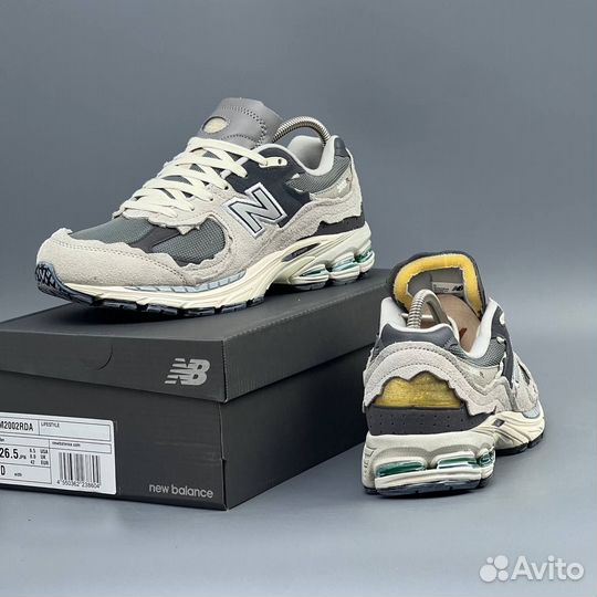 Кроссовки New Balance 2002R