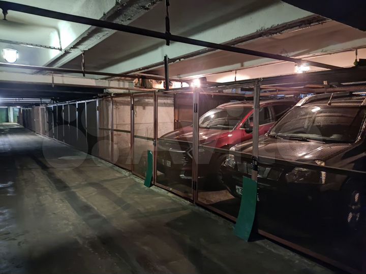 Машиноместо, 15 м²