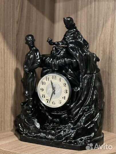 Часы настольные СССР 