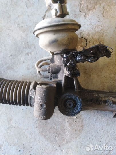 Рулевая рейка Opel Zafira b