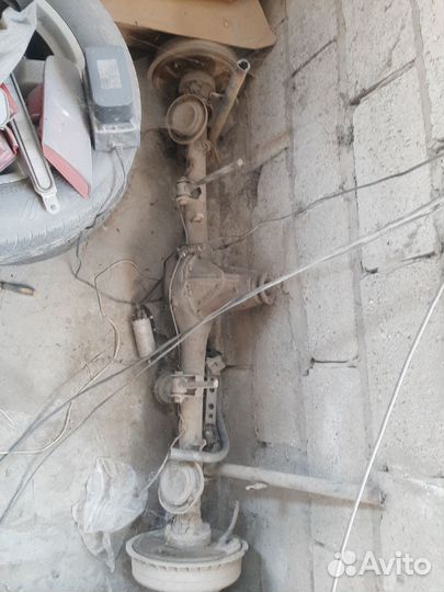 Запчасти на ниву 2121 бу