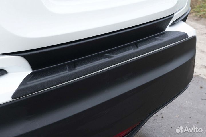 Накладка на бампер Toyota C-HR (16+) RA