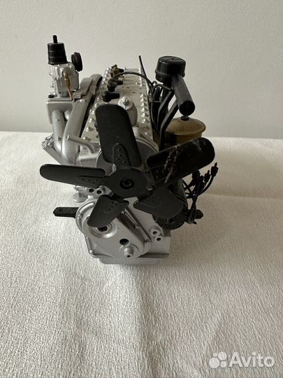 Зис 110 Легедарный автомобиль в масштабе 1:8