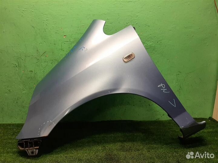 Крыло переднее левое Honda Jazz 2004