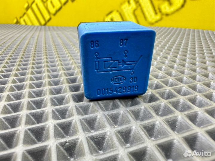 Реле вентилятора Mercedes-Benz S-Class W140 M603