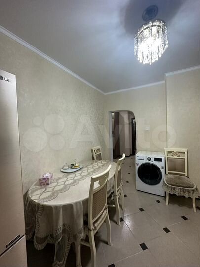 2-к. квартира, 55 м², 6/16 эт.