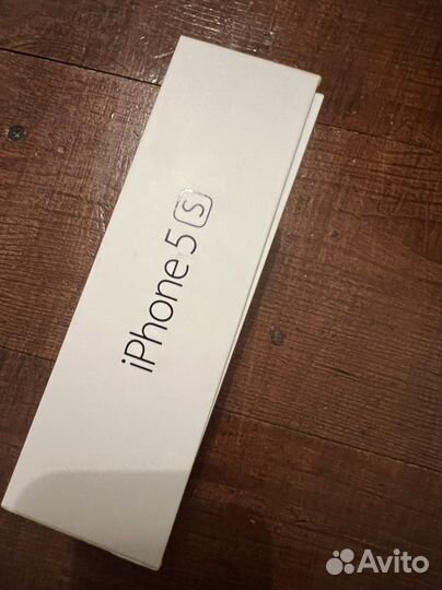 Коробка от iPhone 5s
