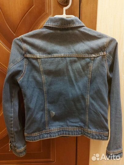 Джинсовая куртка для девочки