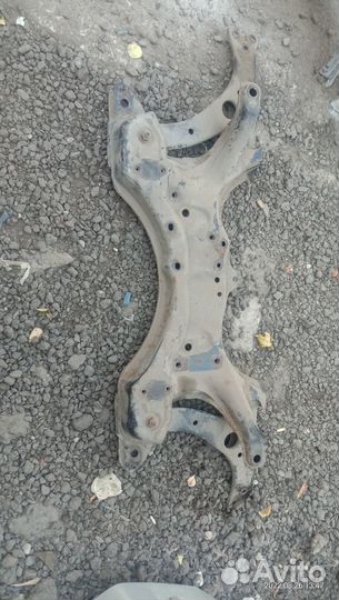 Подрамник передний Lifan Solano 2