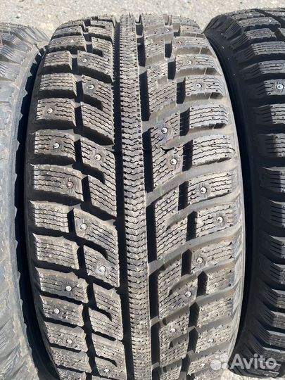 Kumho I'Zen KW22 215/55 R16 97T