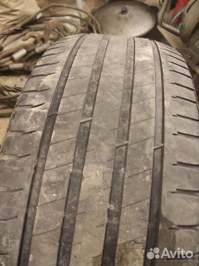 Michelin Latitude Sport 3 235/55 R19 105V