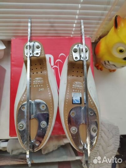 Фигурные коньки edea chorus 240