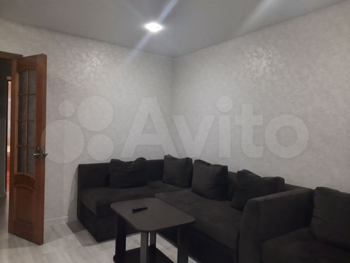3-к. квартира, 60 м², 2/5 эт.