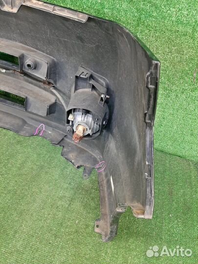 Бампер toyota voxy AZR60 (77331) 2-Я модель контрактная