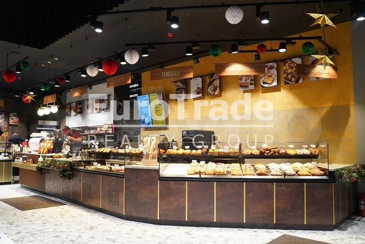 Продам торговое помещение, 245 м²