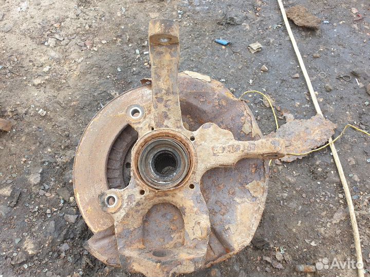 Кулак поворотный передний левый Derways Cowboy