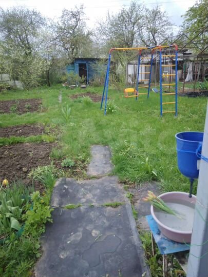 Дом 15 м² на участке 6 сот.