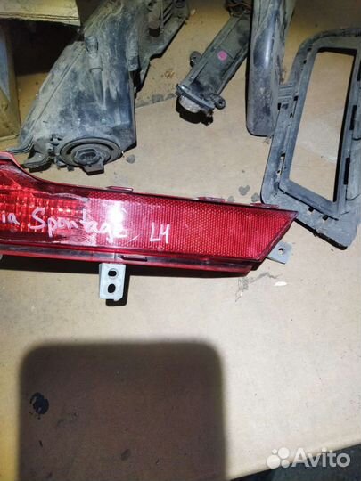 Фонарь левый в бампер Kia Sportage 3
