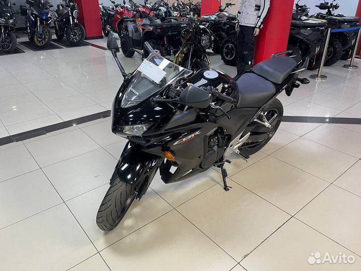 Honda CBR 400R, 2013