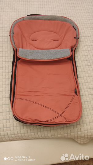 Теплый конверт в коляску подходит и на пргулку