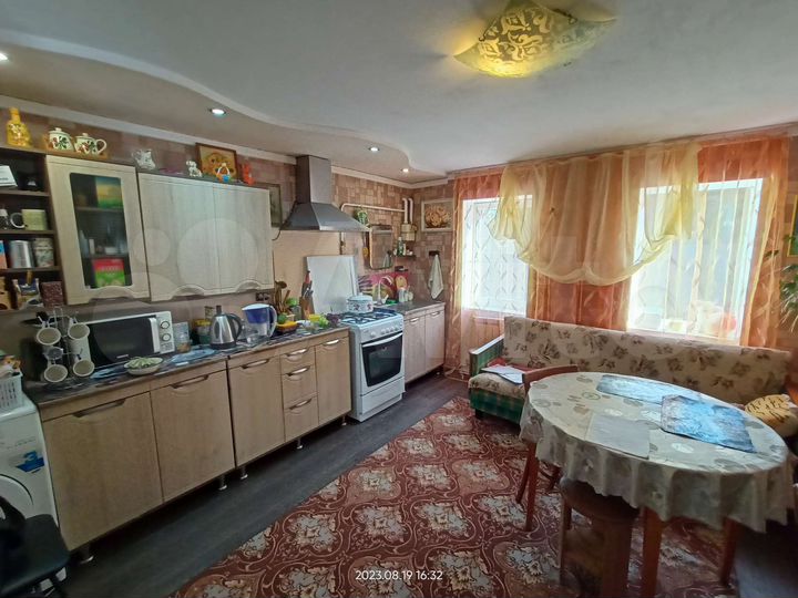 Дом 40 м² на участке 3 сот.