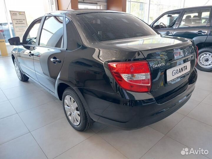 LADA Granta 1.6 МТ, 2023
