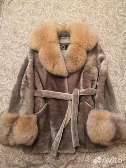 Шуба мутоновая. Размер 44-46