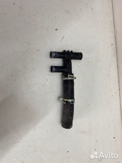 Тройник системы охлаждения Toyota Camry V70/V75