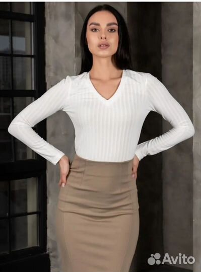 Лонгслив базовый новый 44