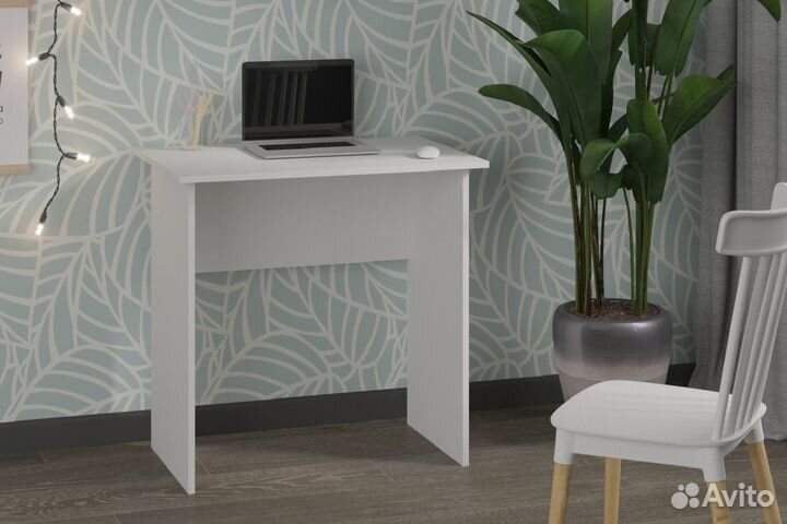 Стол письменный Вита