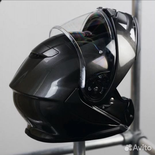 Shoei neotec III plain