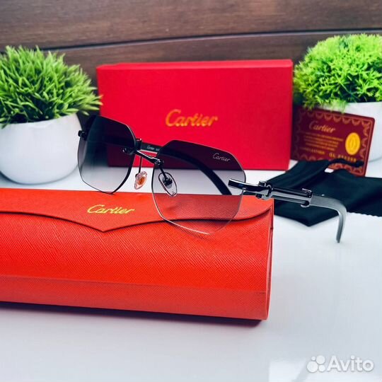 Солнцезащитные очки cartier
