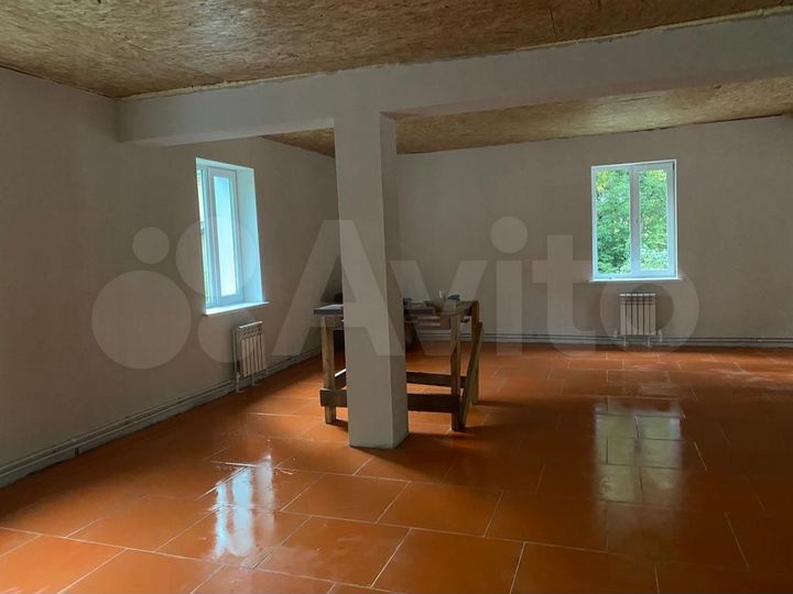 Здание отдельно стоящее Свободного назначения, 72