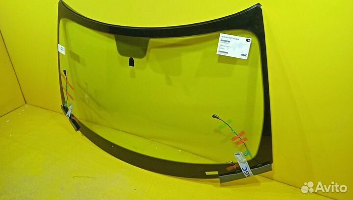 Стекло лобовое (ветровое) Explorer 3588agahvw