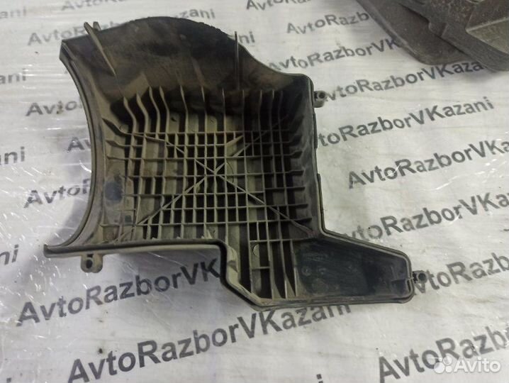 Корпус воздушного фильтра Ford Focus 2 2011