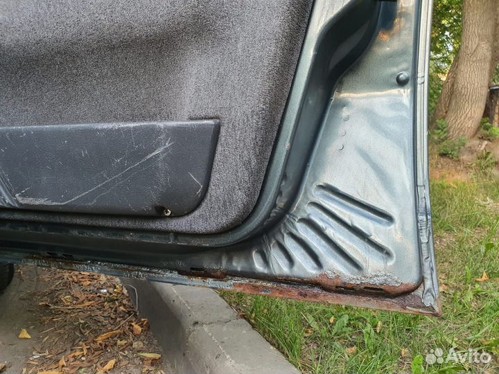 ВАЗ 2112 1.6 МТ, 2007, битый, 207 000 км