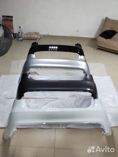 Бампер задний KIA RIO 3 в цвет