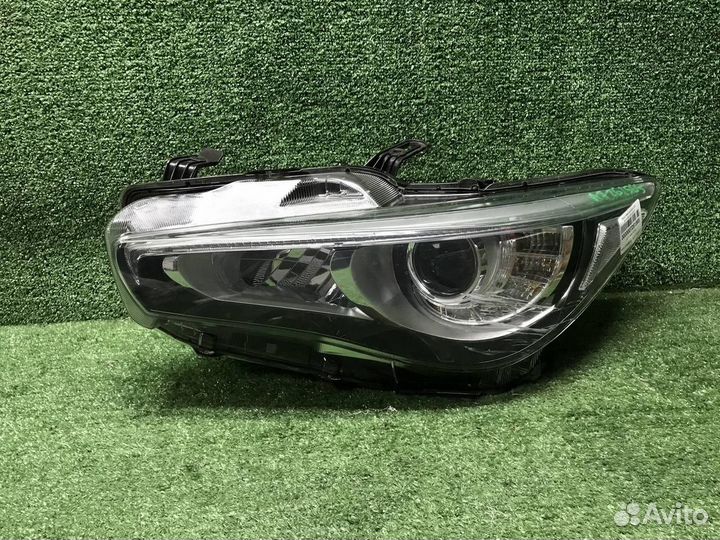 Фара левая Infiniti Q50
