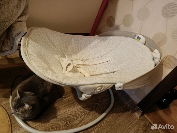 Электрическая качель для новорожденных