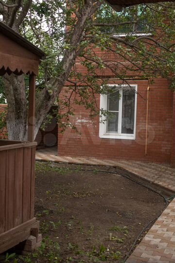 Дом 271,9 м² на участке 8,7 сот.