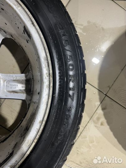 Accelera 651 215/50 R17 95T