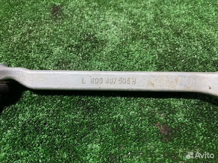 Рычаг подвески Passat B5 Audi A4 A6 Superb